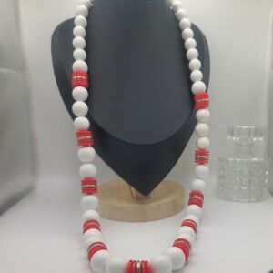 Vintage Red White Gold Beaded Disc Necklace